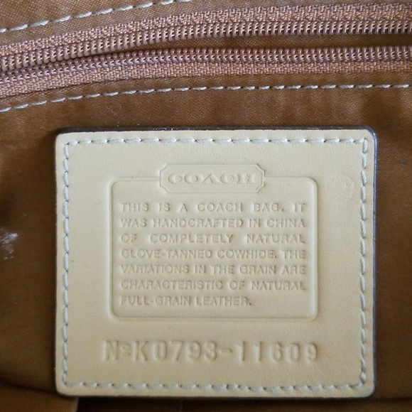 COACH VINTAGE SOFT LEATHER PURSE - Picture 2 of 7